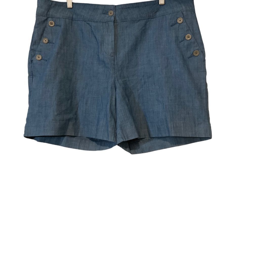 Isaac Mizrahi NY Chambray 100% Cotton Shorts | 5” Inseam | Sz 16